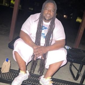 Meet your Posher, Quin